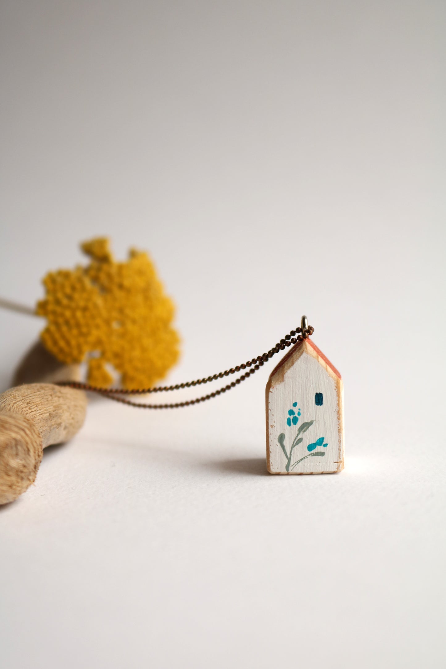 Къщата с цветето