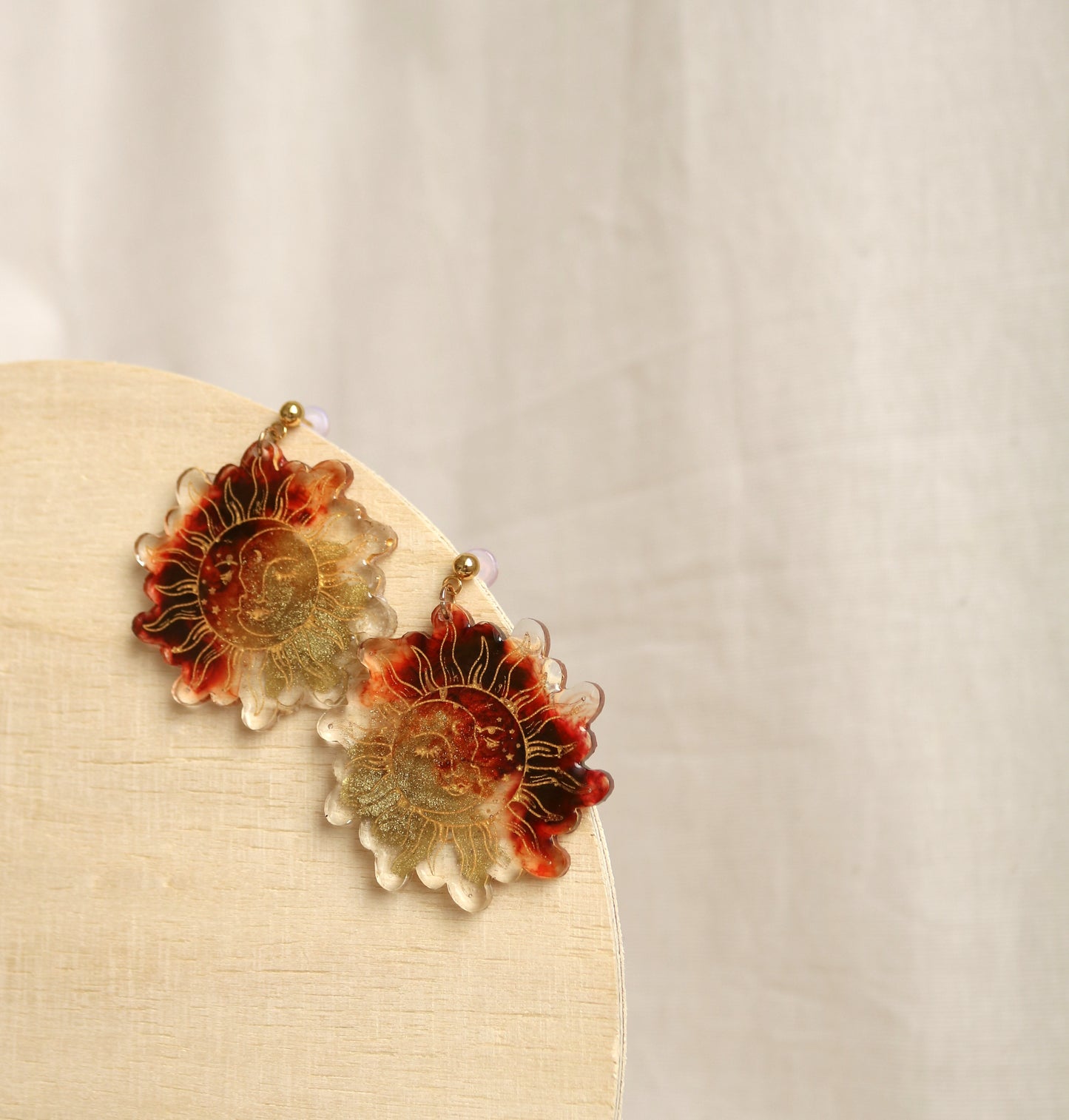 Слънце и луна