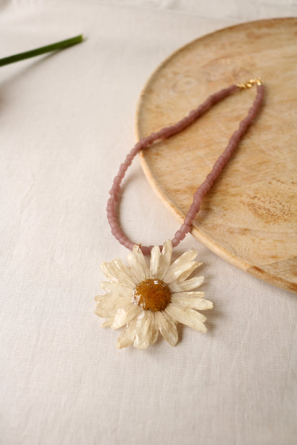 Wild Daisy Necklace