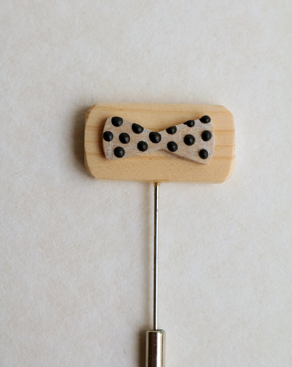 Mini Bow Pin