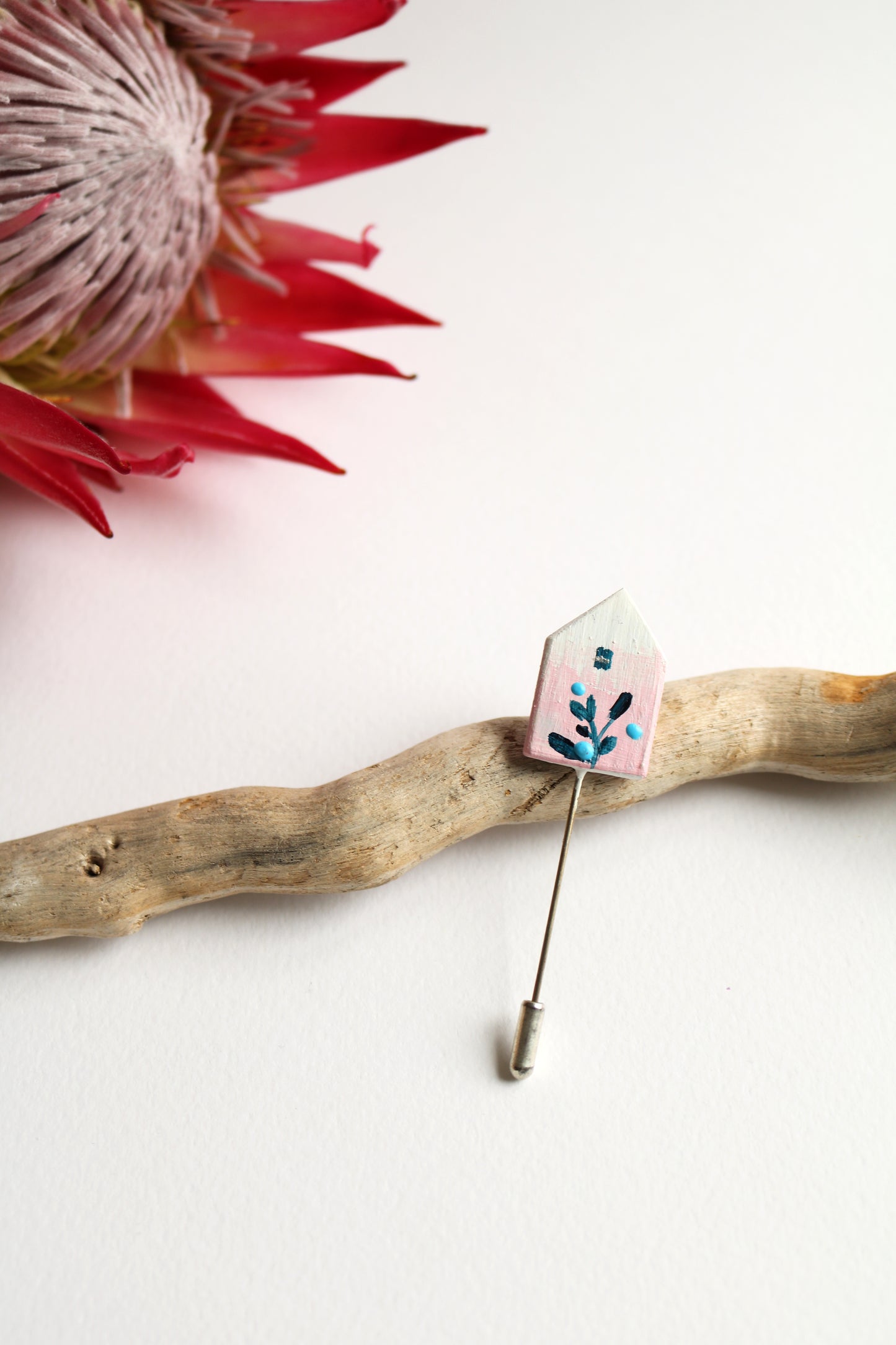 Къщата със синьото цвете