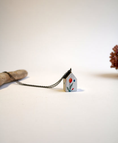 Къщата с лалето